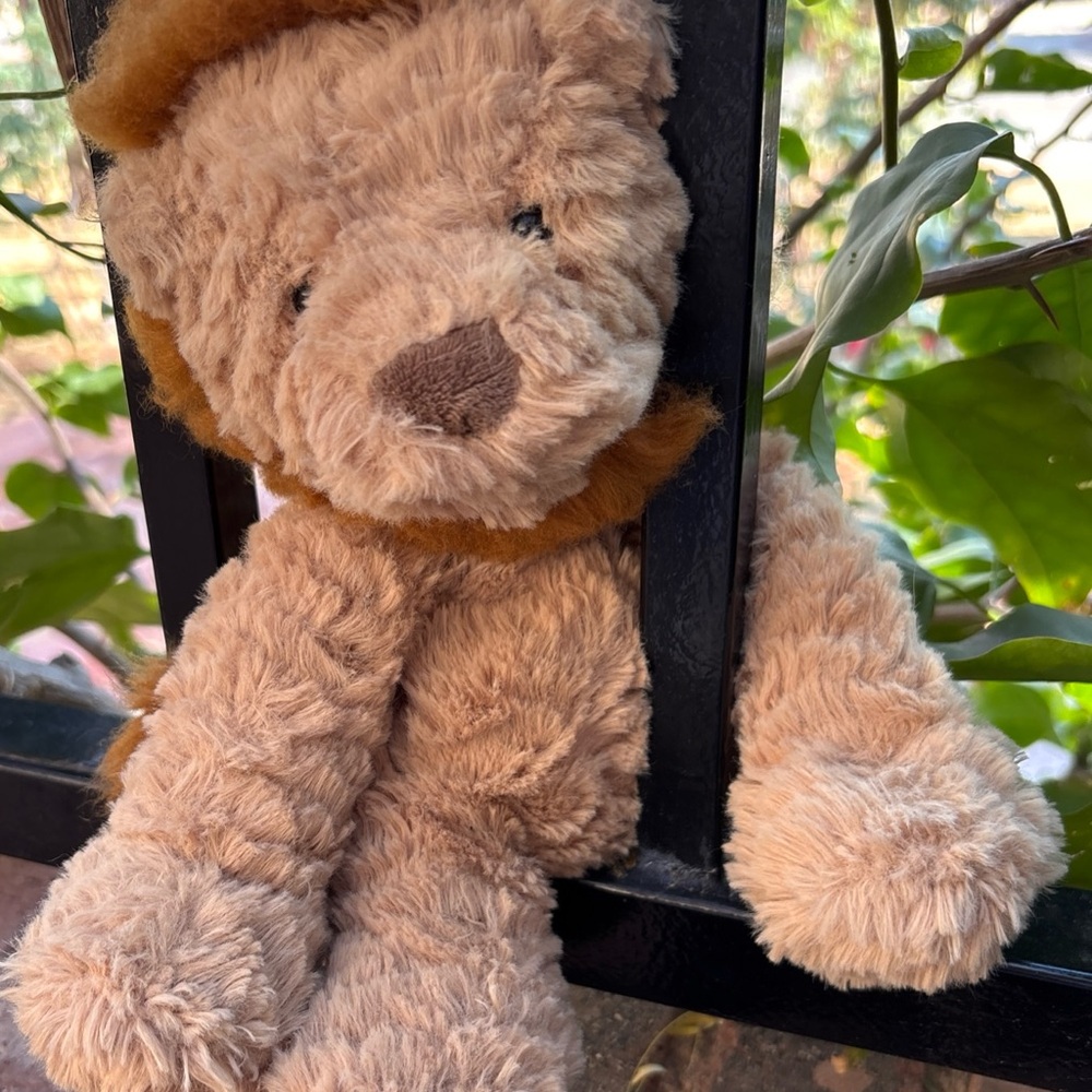 Jellycat Fuddlewuddle LION Medium pre-loved older helmet-head mane